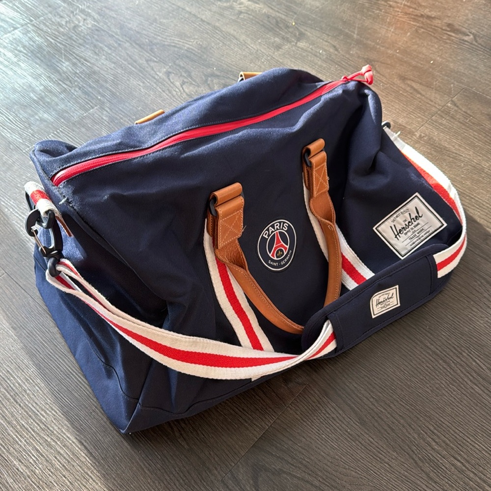 Herschel Paris Saint-Germain Duffle Bag - Navy